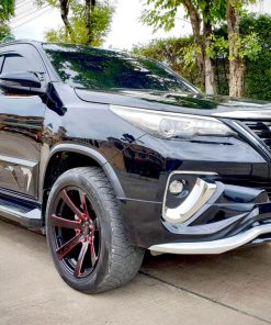 Alternative view of M Sport V2 Bodykit for Toyota Fortuner 2015-2019 (COLOR)