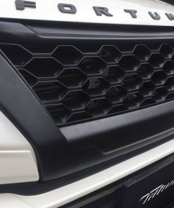 Alternative view of Tithum v2 (Set 3 pcs) for Toyota Fortuner 2015-2019 (COLOR)