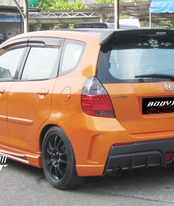 Type R Bodykit for Honda Jazz GD (RAW WORK) - Image 5