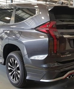 Alternative view of RDM V3 Set B Bodykit for Mitsubishi Pajero 2019-2020 (COLOR)