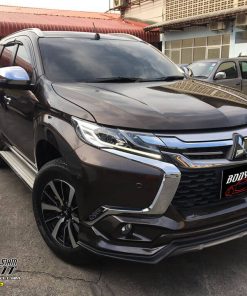 Alternative view of MD-Sport V2 Bodykit for Mitsubishi Pajero 2015-2018 (COLOR)