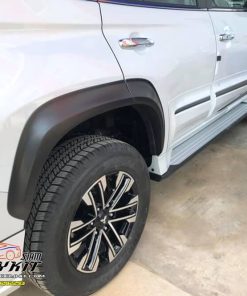 Super VIP V1 FULL SET Bodykit for Mitsubishi Pajero 2019-2020 (COLOR) - Image 7