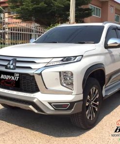 Alternative view of Super VIP V3 FULL SET Bodykit for Mitsubishi Pajero 2019-2020 (COLOR)