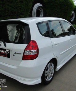 V1 Bodykit for Honda Jazz 2003 (RAW WORK) - Image 3