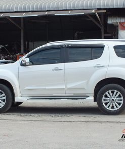Alternative view of FM-S FULL SET Bodykit for MU-X 2017 (COLOR)