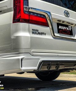 Amotriz Bodykit for Toyota Majesty 2019-2020 (COLOR) - Image 5