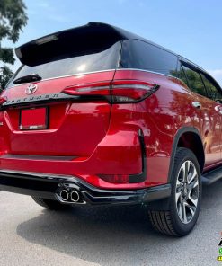 LGD-X Bodykit for Fortuner Legender (Glossy Black and Midnight Grey) - Image 9