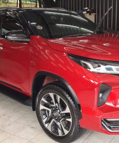 Alternative view of Tithum Bodykit for Toyota Fortuner Legender (COLOR)