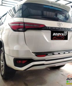 F1 Bodykit for Toyota Fortuner MC 2020-2021 (COLOR) - Image 4