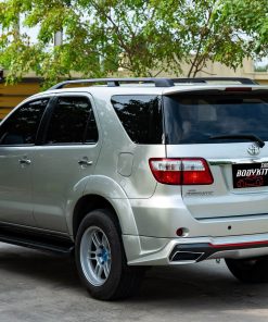 Amotriz Bodykit for Toyota Fortuner 2007-2011 (COLOR) - Image 3