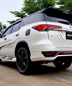 Amotriz (Set 8 pcs) Bodykit for Fortuner 2016-2019 TRD (COLOR) - Image 4
