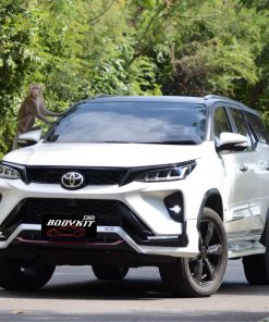 Pacer FULL SET Bodykit for Fortuner LEGENDER (COLOR) - Image 4