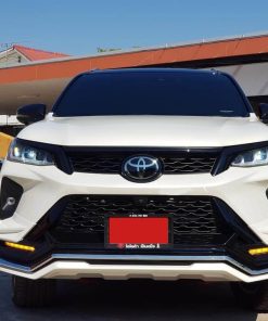 Tithum (Set 2 pcs) Bodykit for Toyota Fortuner Legender (COLOR)