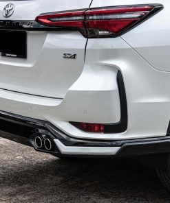 LGD-W Bodykit for Fortuner Legender (Glossy Black and Pearl White) - Image 6