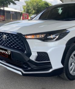 Alternative view of Cross-S Bodykit for Toyota Corolla CROSS (COLOR)