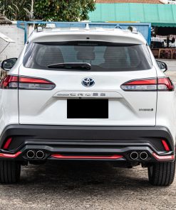 CR-R Bodykit for Toyota Corolla CROSS (BLACK COLOR WITH RED LINE) - Image 5