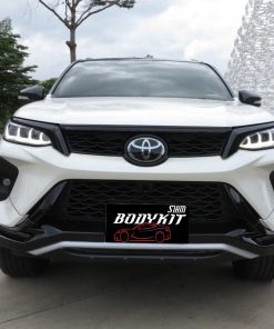 Alternative view of Zigma-III Bodykit for  Fortuner Legender (COLOR)