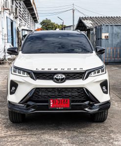 LGD-B Bodykit for Fortuner Legender (Glossy Black) - Image 5