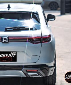RS Sport Bodykit for Honda HR-V 2022 (Glossy black with silver bronze color) - Image 5