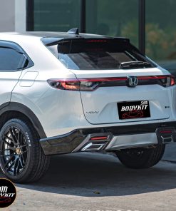 RS Sport Bodykit for Honda HR-V 2022 (Glossy black with silver bronze color) - Image 3