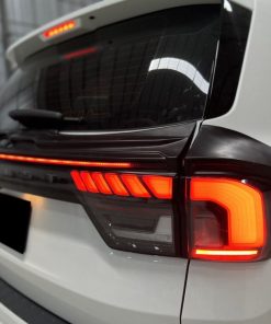 Middle spoiler with LED for Ford Everest 2023-2025 Next Gen (COLOR) - Image 3