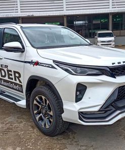FMT Foresta Bodykit for Toyota Fortuner Legender (COLOR) - Image 3