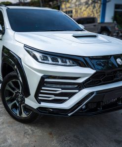 Alternative view of Lumga Bodykit for Toyota Fortuner MC 2021-2023 / Legender (COLOR)