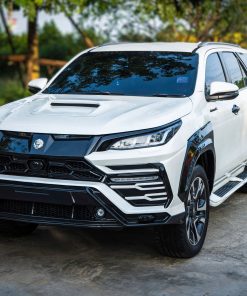 Lumga Bodykit for Toyota Fortuner MC 2021-2023 / Legender (COLOR) - Image 6