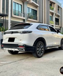 Verteq Bodykit for Honda HR-V 2022-2023 (Glossy black with silver bronze line) - Image 4