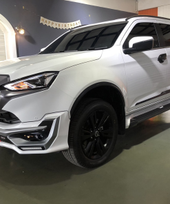 Alternative view of THE DESTROYER V4 Bodykit for Isuzu MU-X 2020-2023 (COLOR)