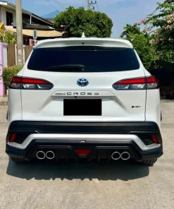 BKS Bodykit for Toyota Corolla Cross 2024-2025 (MATTE BLACK WITH SILVER BRONZE COLOR) - Image 4